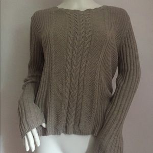 Crofts Barrow Tan Patterned Sweater!